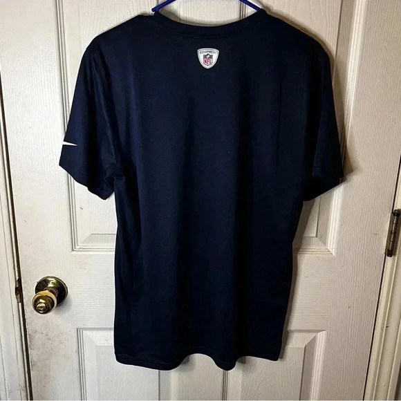 NIKE DRI-FIT TENNESSEE TITANS Navy Blue Short Sleeve Shirt NFL Football Size M - Picture 4 of 7